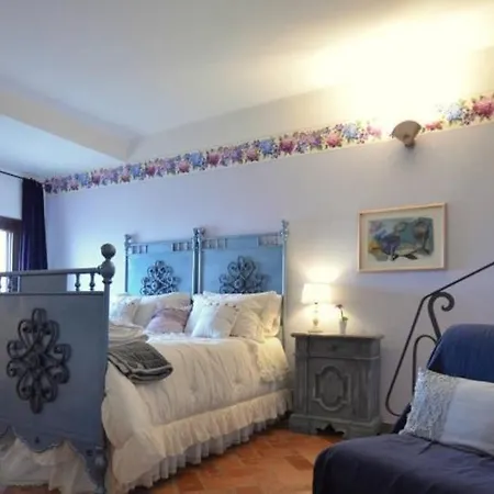 Laresidenzanelborgo * Бертиноро